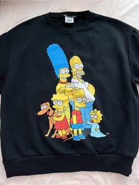 Zara Black Crewneck Sweatshirt with The Simpsons Family Graphic